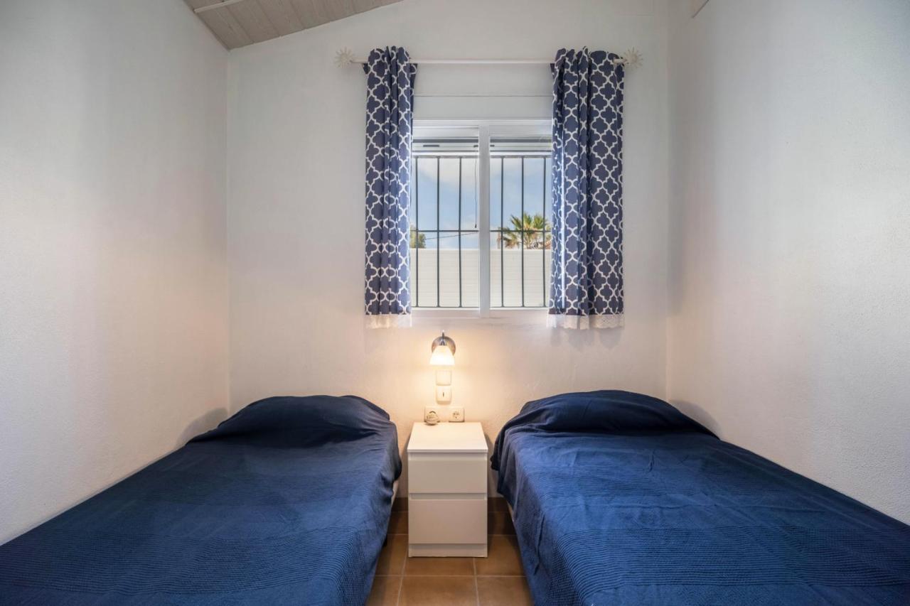 La Casita Azul - Mayores De 25 Chiclana de la Frontera Eksteriør bilde